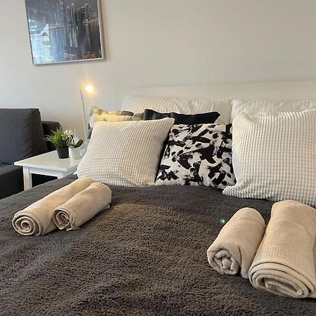 Charming Apartment Near City Center فيينا المظهر الخارجي الصورة